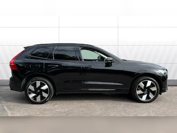 Used Volvo XC60 2023 for sale - 79771286: Photo
