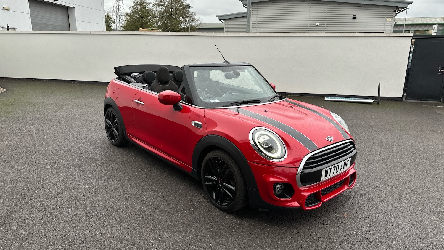 Used MINI Convertible 2020 for sale - 76956996: Photo 27