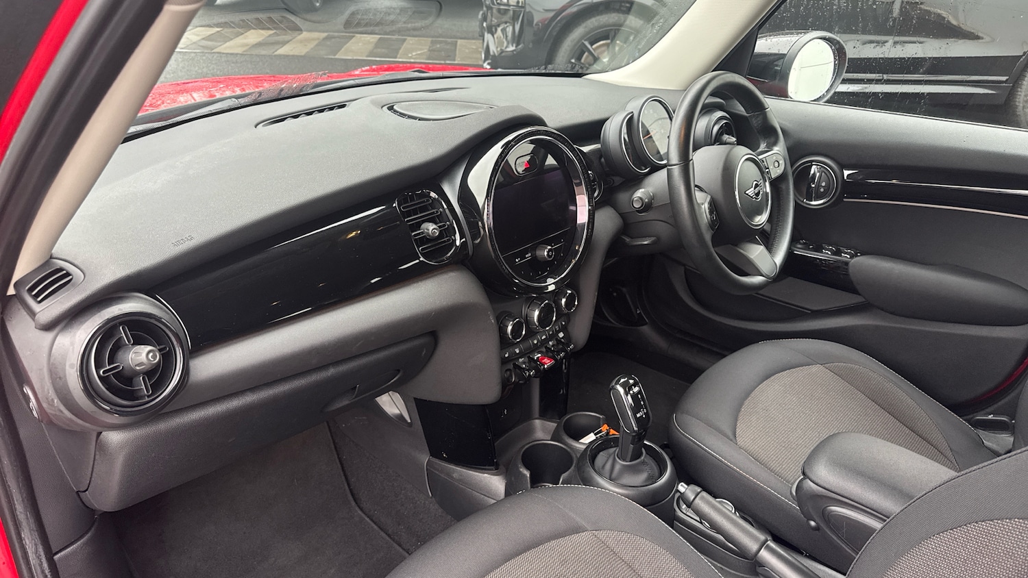 Used MINI Hatch 2022 for sale - 77201127: Photo 7
