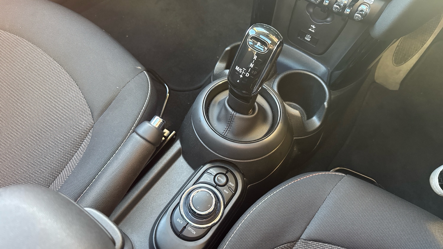 Used MINI Hatch 2022 for sale - 77323799: Photo 10