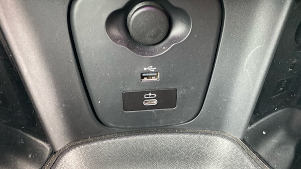 Used MINI Convertible 2022 for sale - 76230800: Photo 33