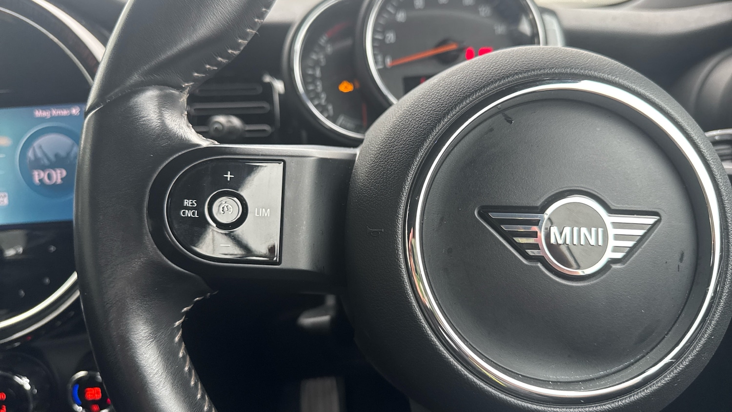 Used MINI Convertible 2021 for sale - 76564912: Photo 17