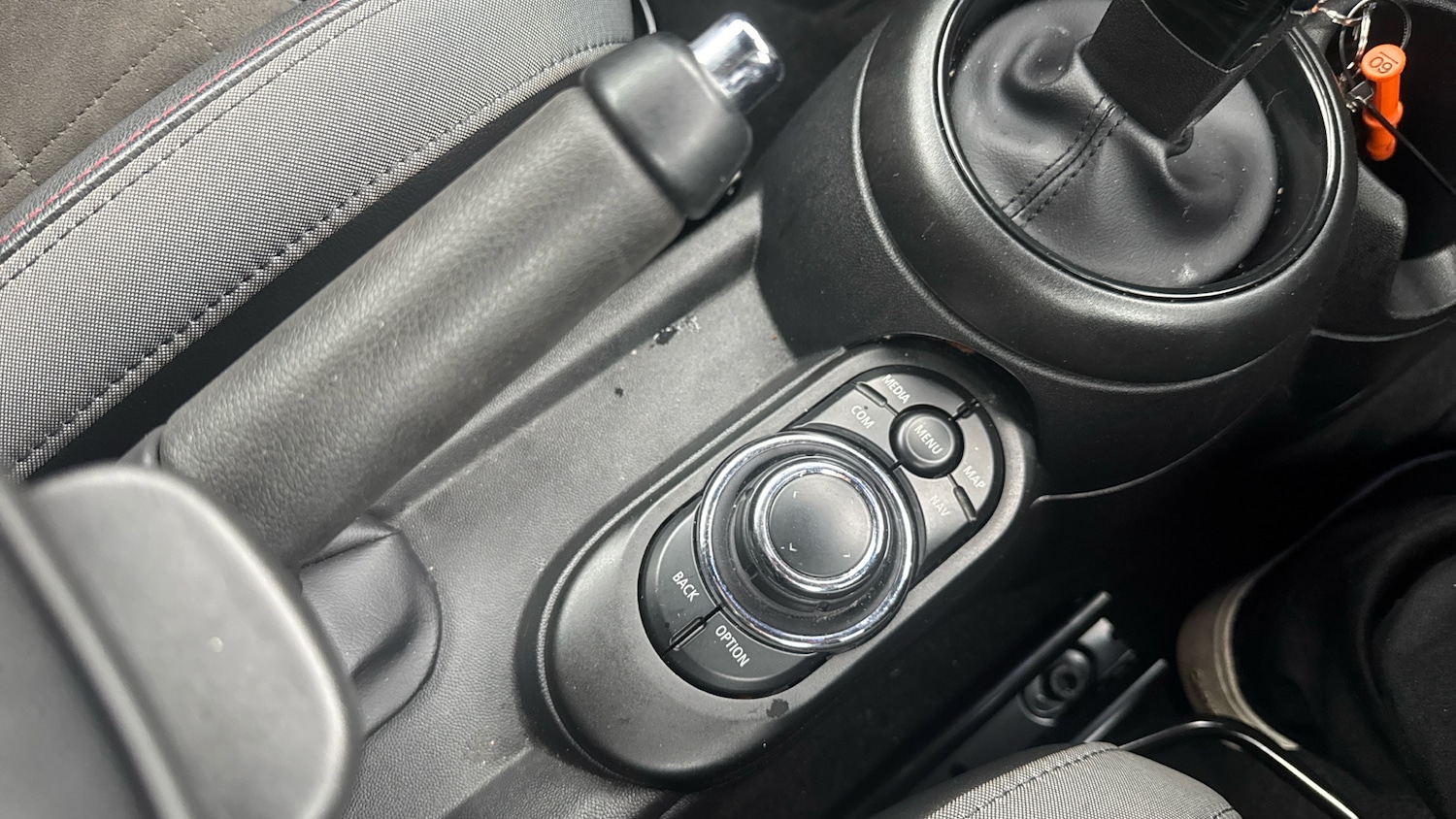 Used MINI Convertible 2021 for sale - 76564912: Photo 19