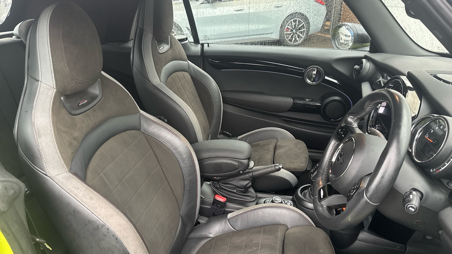 Used MINI Convertible 2021 for sale - 76564912: Photo 36