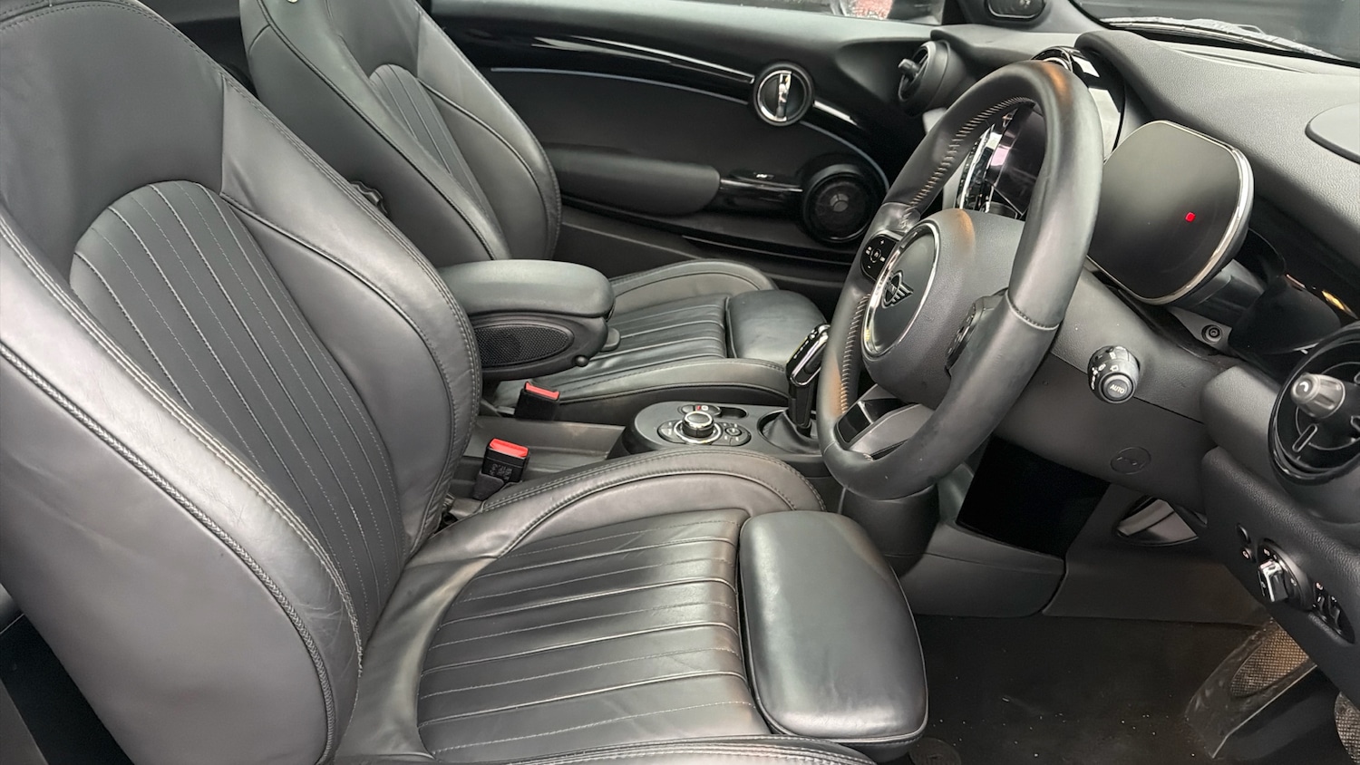 Used MINI Hatch 2022 for sale - 77033354: Photo 11