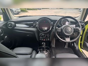 Used MINI Hatch 2023 for sale - 79125442: Photo