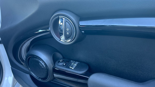 Used MINI Hatch 2019 for sale - 76192430: Photo 20