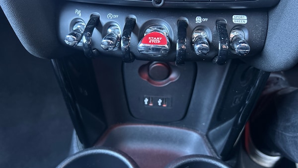Used MINI Hatch 2019 for sale - 76192430: Photo 28