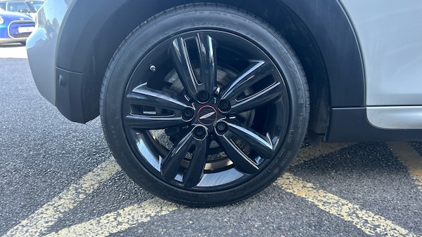 Used MINI Hatch 2019 for sale - 76192430: Photo 40