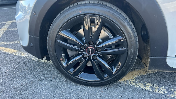 Used MINI Hatch 2019 for sale - 76192430: Photo 45