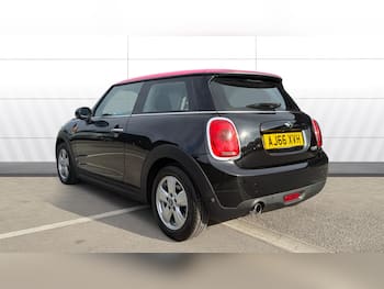Used MINI Hatch 2016 for sale - 79649063: Photo