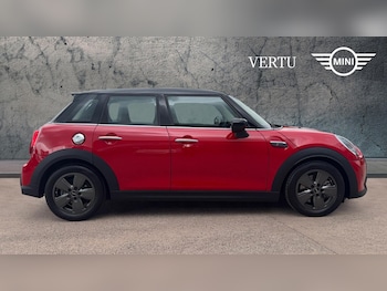 Used MINI Hatch 2021 for sale - 78640470: Photo