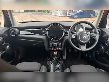 Used MINI Hatch 2021 for sale - 78640470: Photo