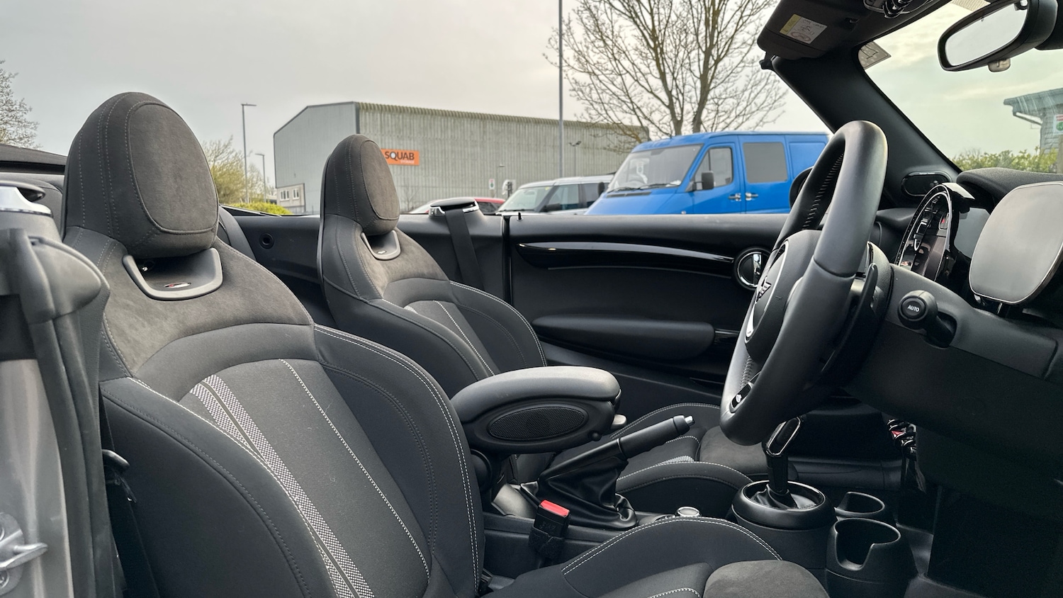 Used MINI Convertible 2023 for sale - 77998228: Photo 11