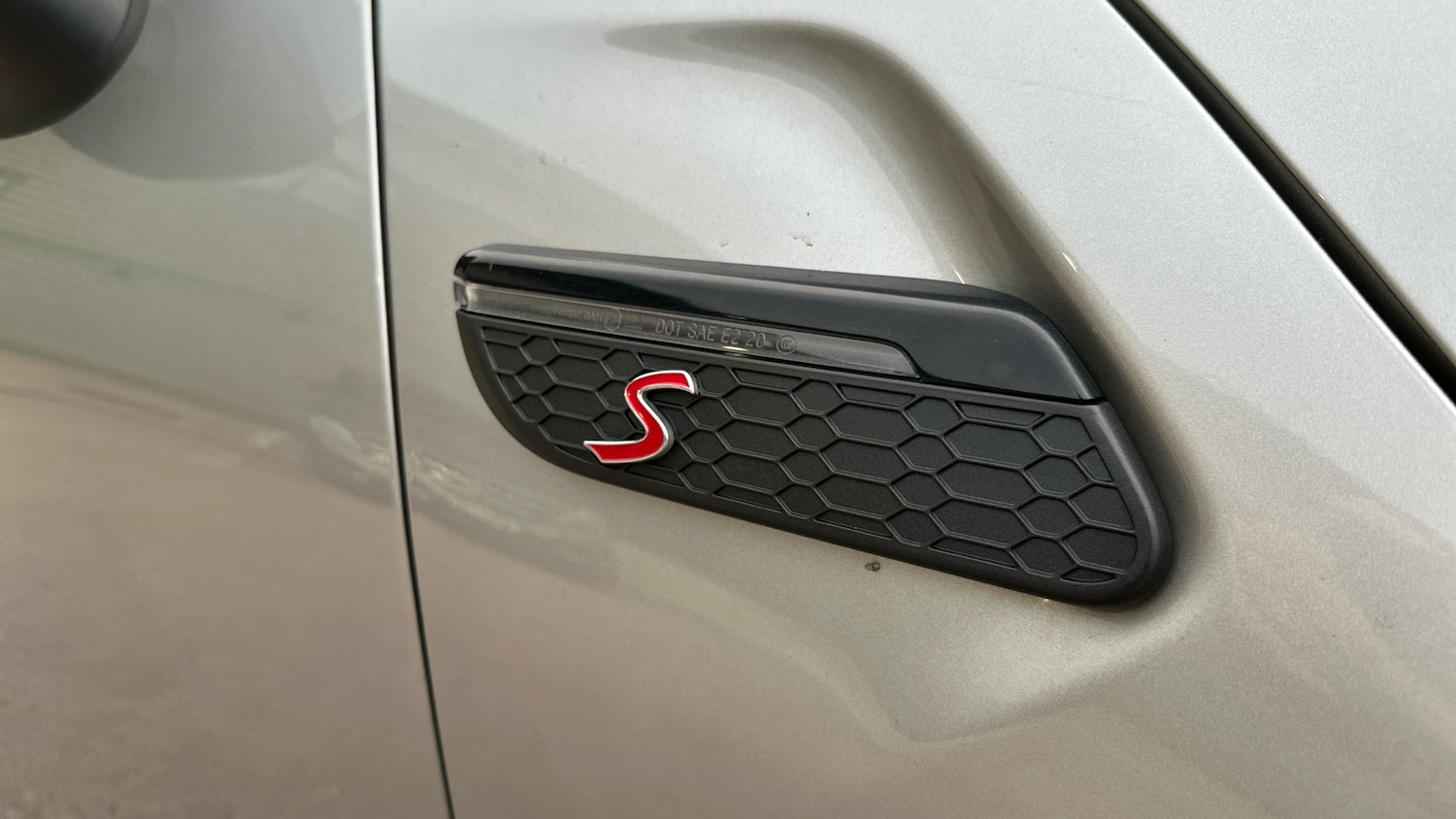 Used MINI Convertible 2023 for sale - 77998228: Photo 34