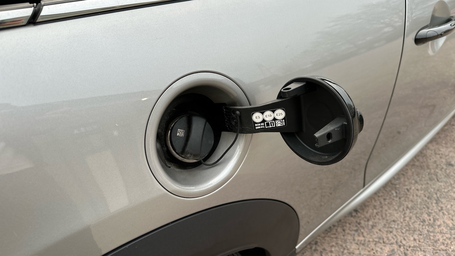 Used MINI Convertible 2023 for sale - 77998228: Photo 41