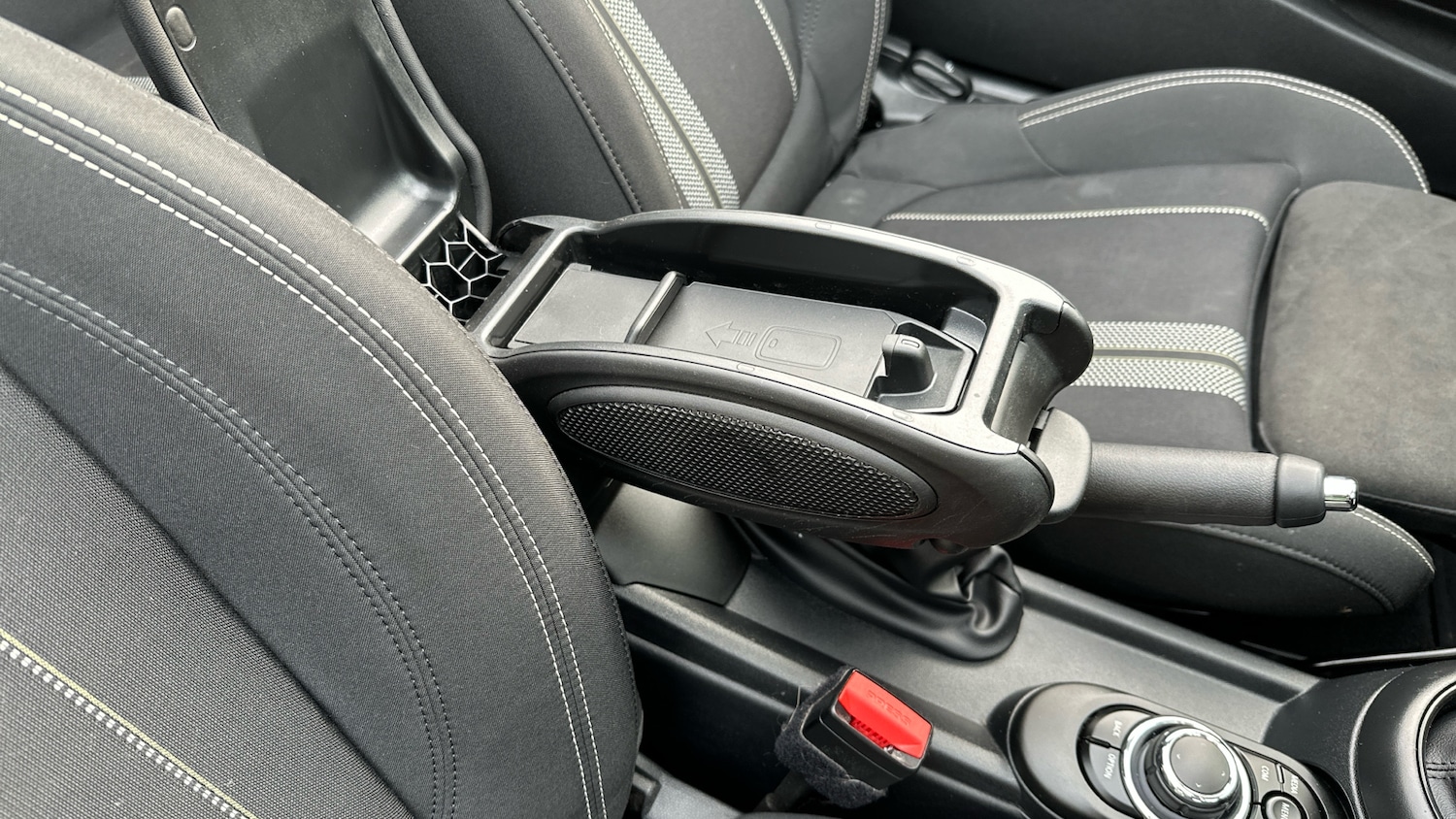 Used MINI Convertible 2023 for sale - 77998228: Photo 49