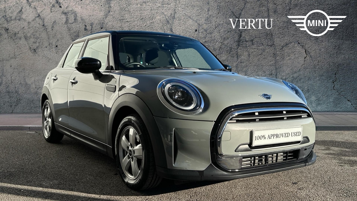 Used MINI Hatch 2022 for sale - 77170301: Photo 1