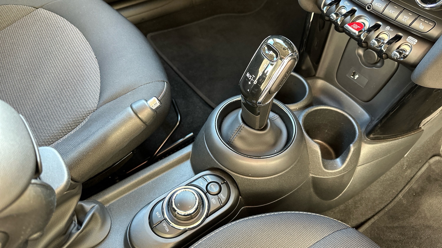 Used MINI Hatch 2022 for sale - 77170301: Photo 10