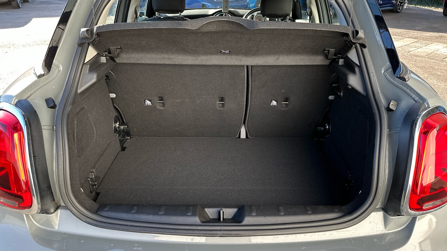 Used MINI Hatch 2022 for sale - 77170301: Photo 13