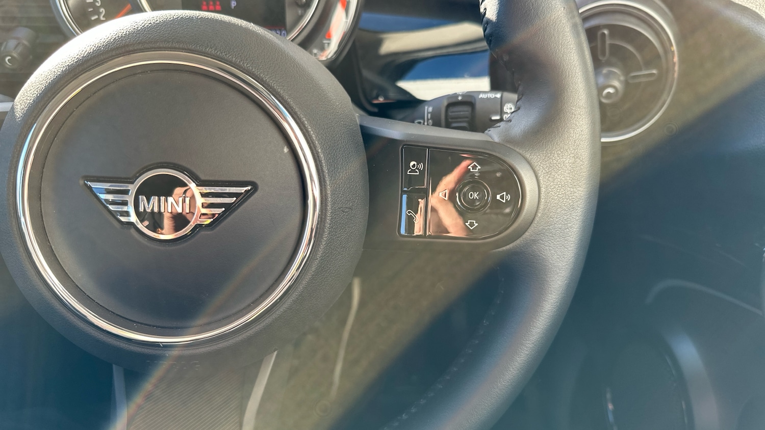 Used MINI Hatch 2022 for sale - 77170301: Photo 18