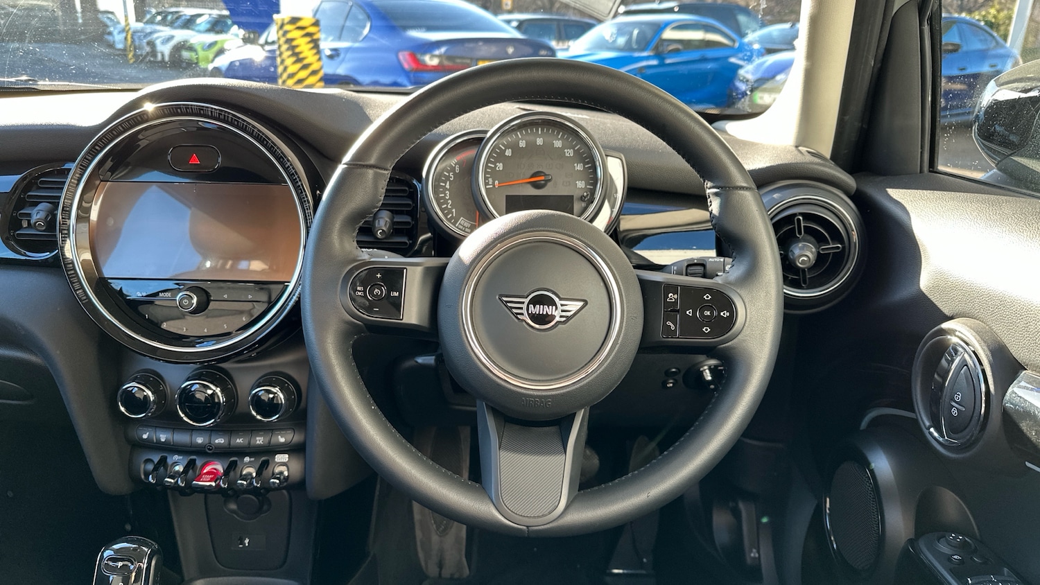 Used MINI Hatch 2022 for sale - 77170301: Photo 5