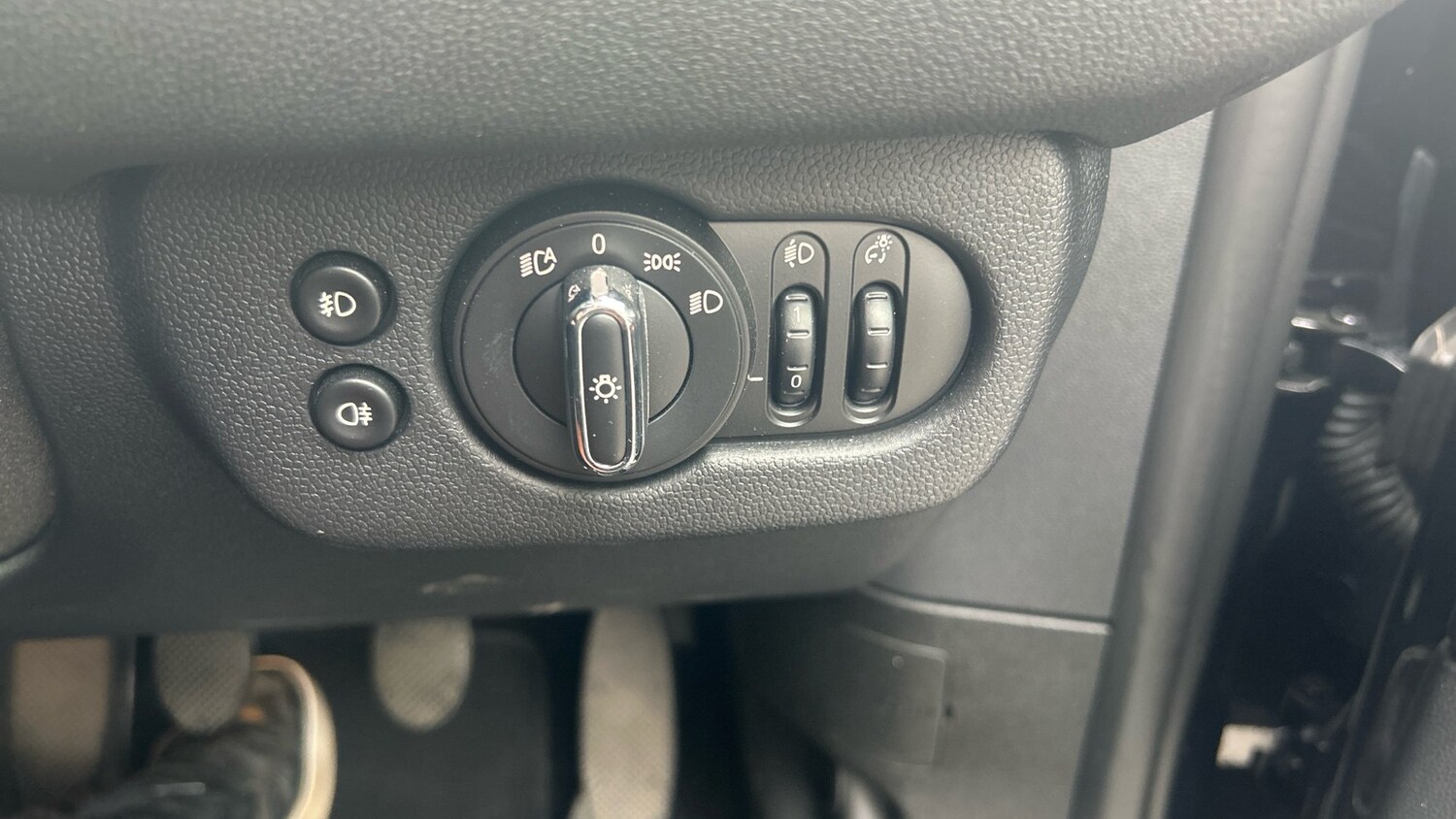 Vehicle 25