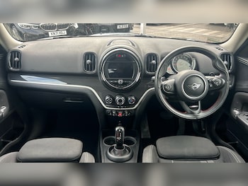 Used MINI Countryman 2018 for sale - 76231544: Photo 4