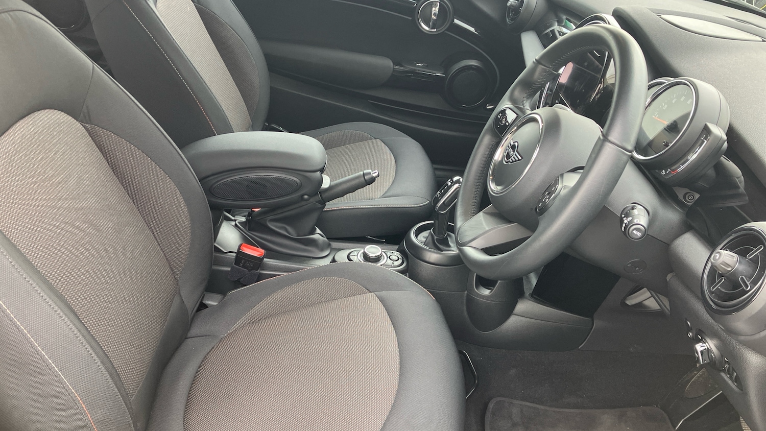 Used MINI Hatch 2022 for sale - 77568314: Photo 11