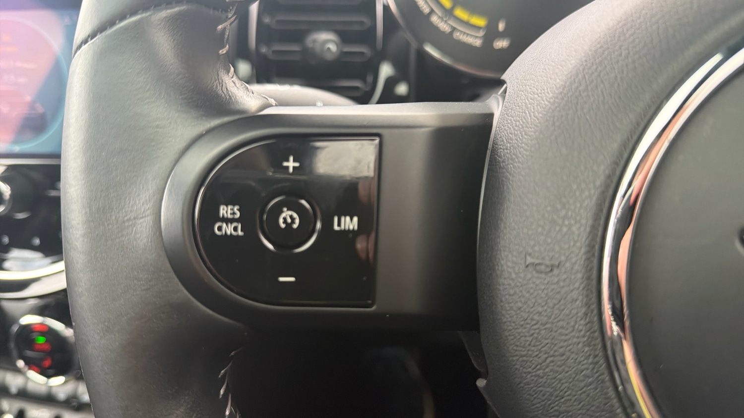 Used MINI Hatch 2021 for sale - 76692664: Photo 17