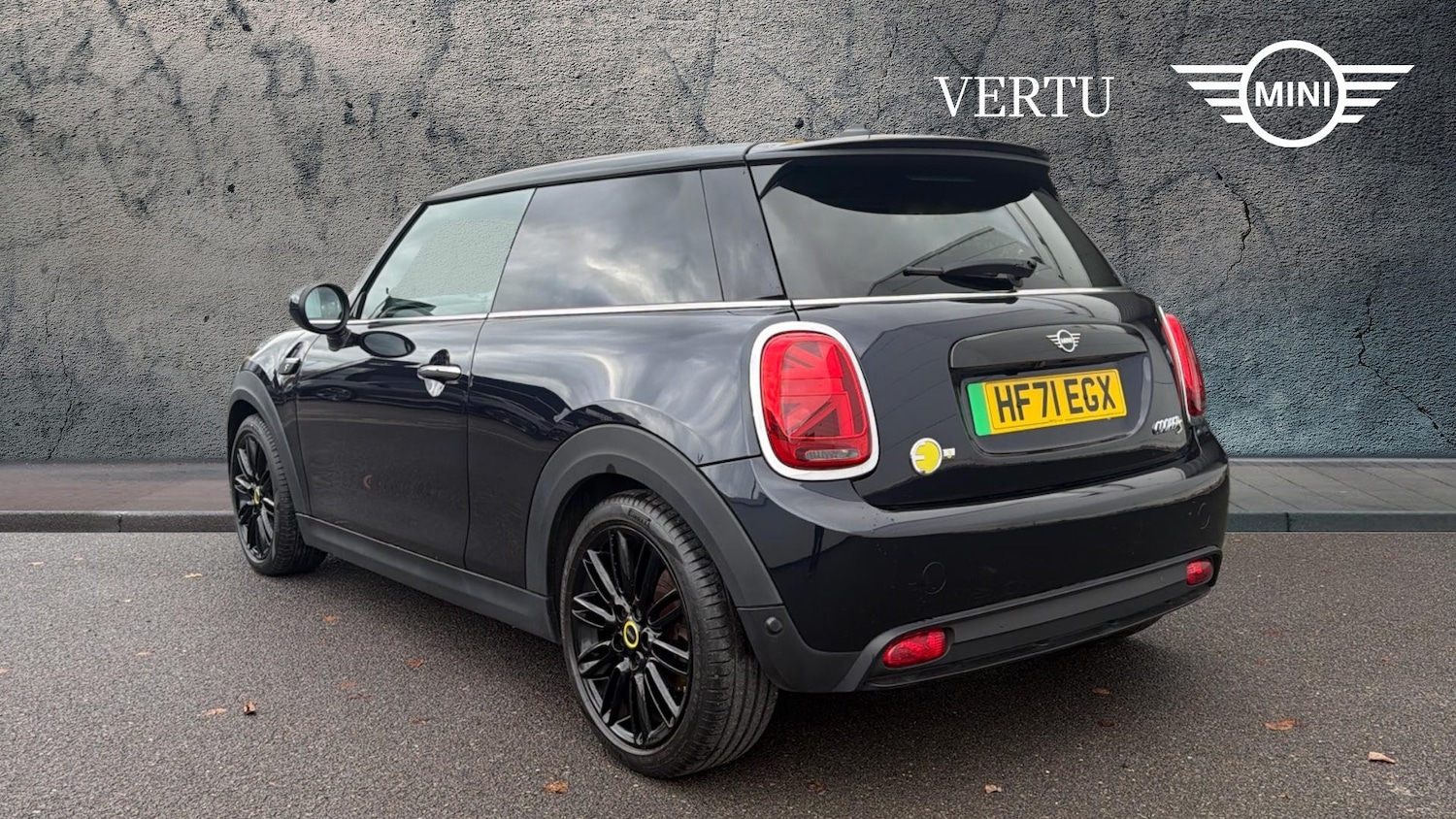 Used MINI Hatch 2021 for sale - 76692664: Photo 2