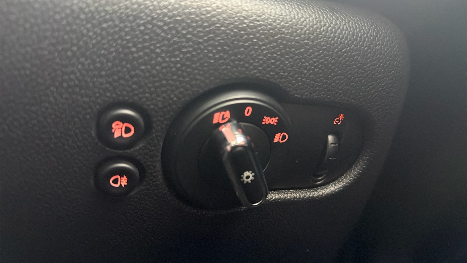 Used MINI Hatch 2021 for sale - 76692664: Photo 27