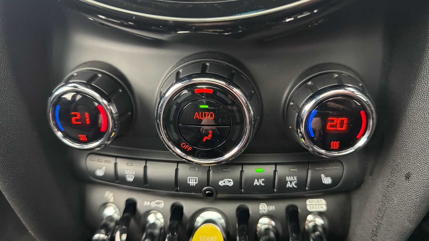 Used MINI Hatch 2021 for sale - 76692664: Photo 34