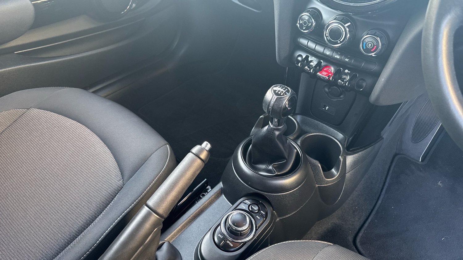 Used MINI Hatch 2022 for sale - 77915889: Photo 10