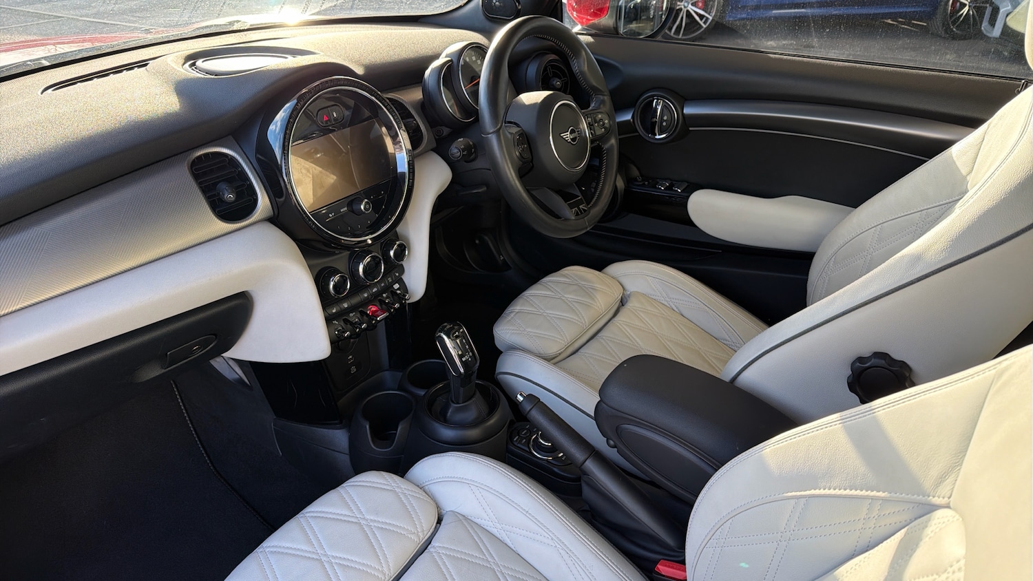 Used MINI Convertible 2023 for sale - 77247766: Photo 7