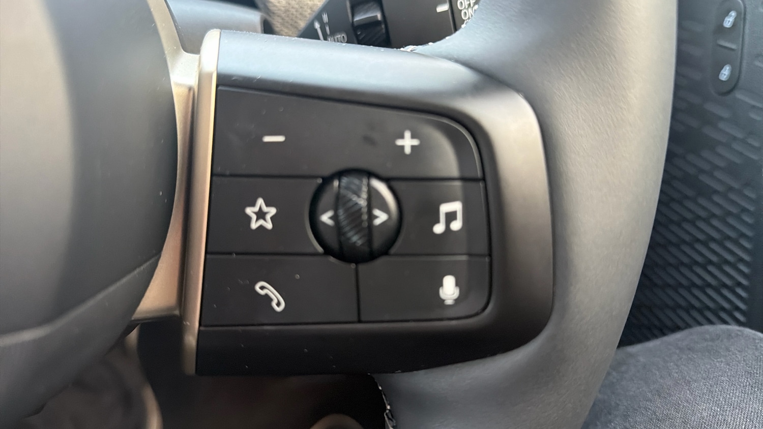 Used MINI Cooper 2024 for sale - 77083280: Photo 18