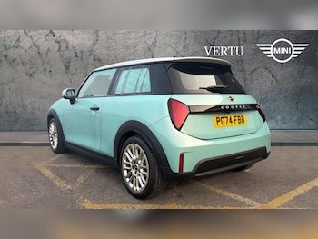 Used MINI Cooper 2024 for sale - 77083280: Photo