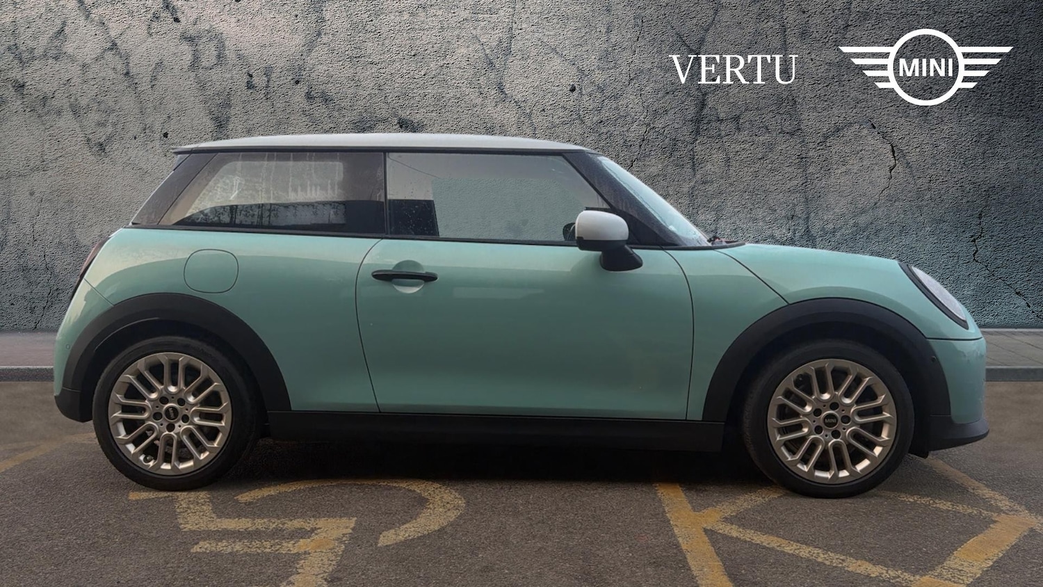 Used MINI Cooper 2024 for sale - 77083280: Photo 3