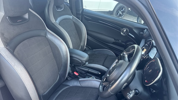 Used MINI Hatch 2022 for sale - 76144527: Photo 11