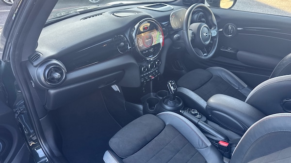 Used MINI Hatch 2022 for sale - 76144527: Photo 7