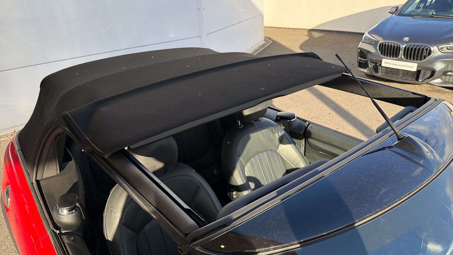 Used MINI Convertible 2023 for sale - 77099838: Photo 32