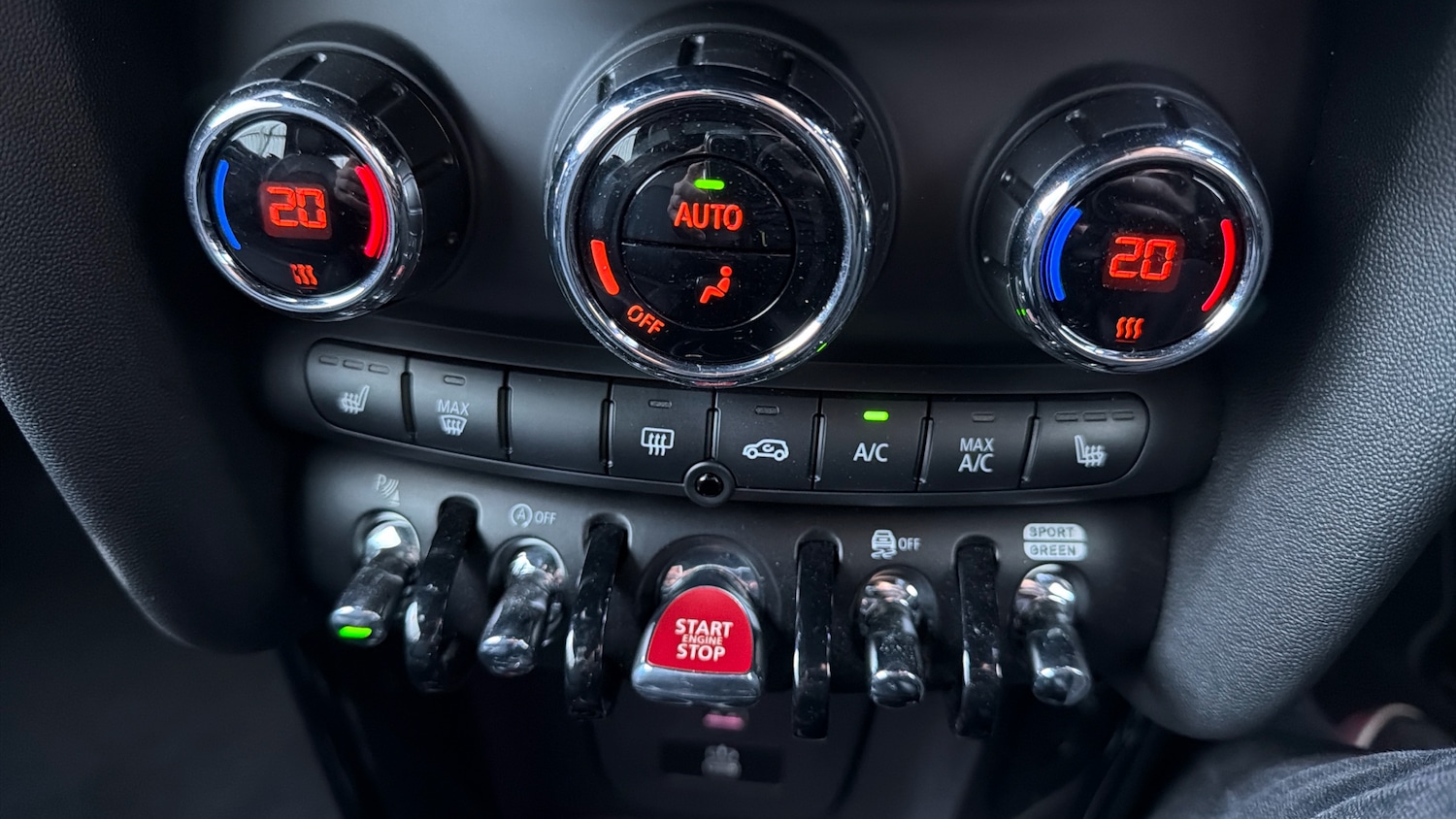 Used MINI Convertible 2023 for sale - 77099838: Photo 40