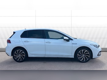 Used Volkswagen Golf 2023 for sale - 78453226: Photo