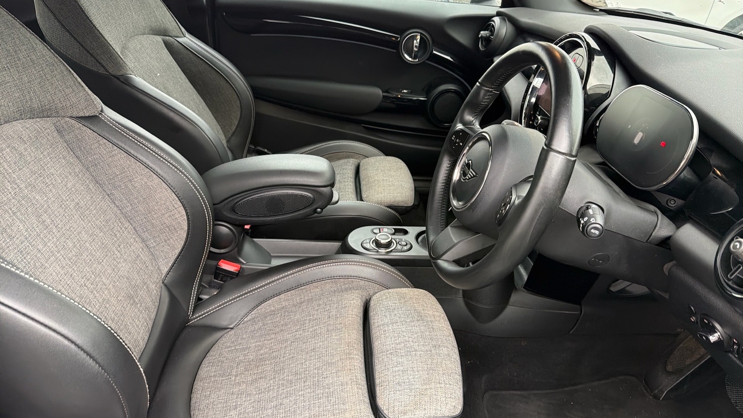 Used MINI Hatch 2022 for sale - 76566171: Photo 11