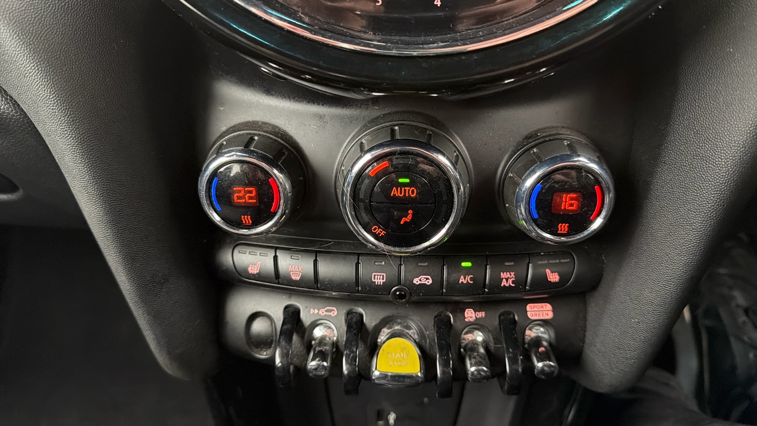 Used MINI Hatch 2022 for sale - 76566171: Photo 30