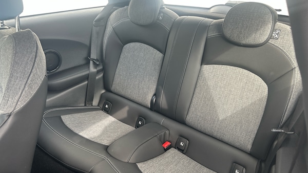 Used MINI Hatch 2022 for sale - 76230837: Photo 12