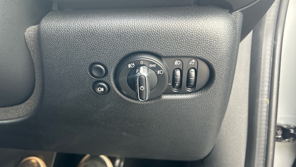 Used MINI Hatch 2022 for sale - 76230837: Photo 26