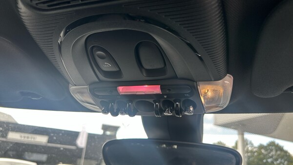 Used MINI Hatch 2022 for sale - 76230837: Photo 32
