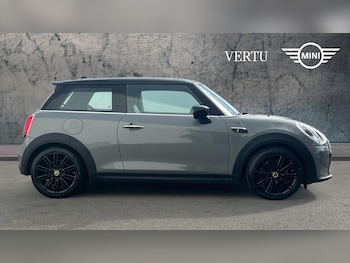 Used MINI Hatch 2022 for sale - 76230837: Photo 3