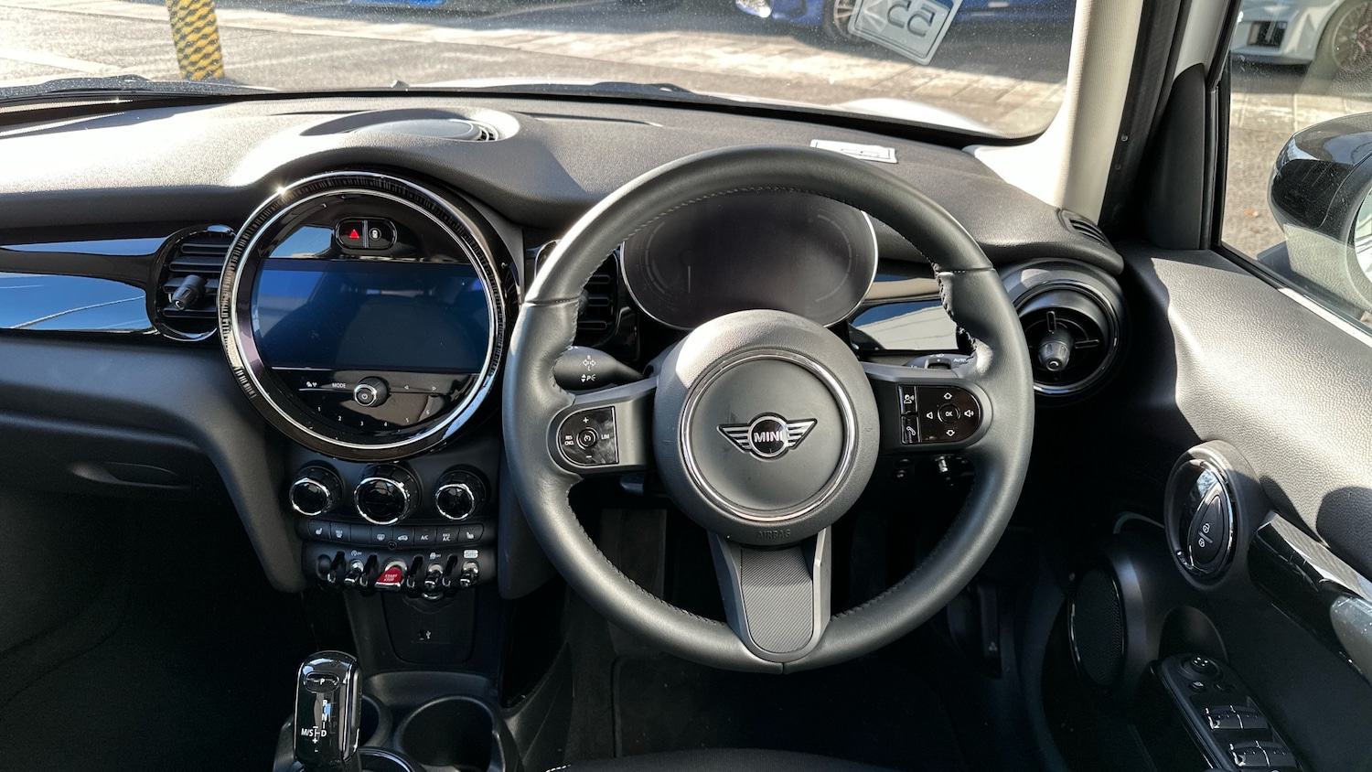 Used MINI Hatch 2023 for sale - 77136138: Photo 5